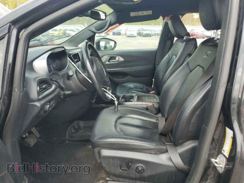 2019 Chrysler PACIFICA (VIN 2C4RC1BG6KR645324) — photo 7 of 13