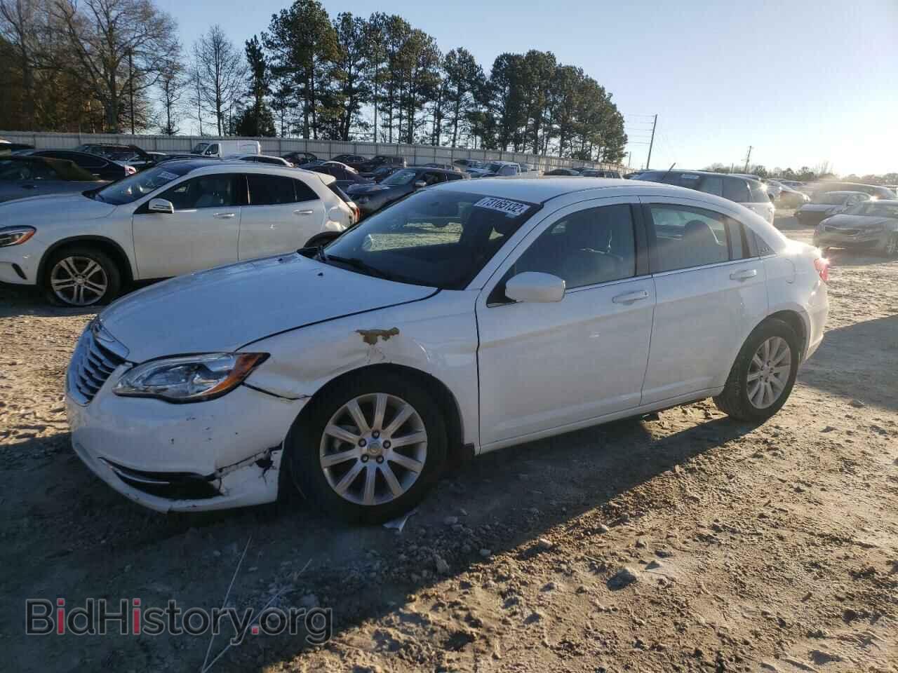 Photo 1C3CCBBB4DN649845 - CHRYSLER 200 2013