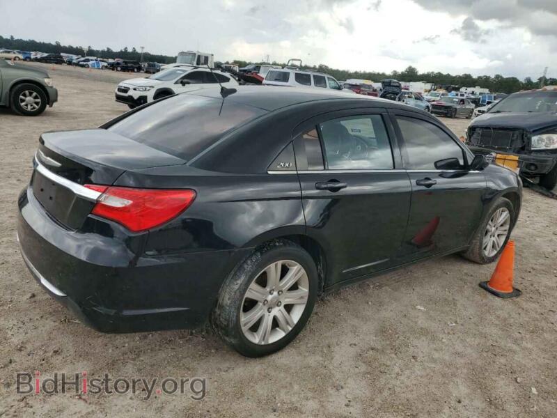 2013 Chrysler 200 (VIN 1C3CCBBB0DN554375) — photo 3 of 12