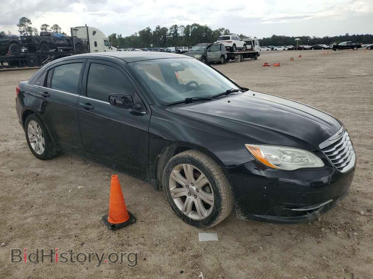 2013 CHRYSLER 200 - VIN: 1C3CCBBB0DN554375 - Photo 4