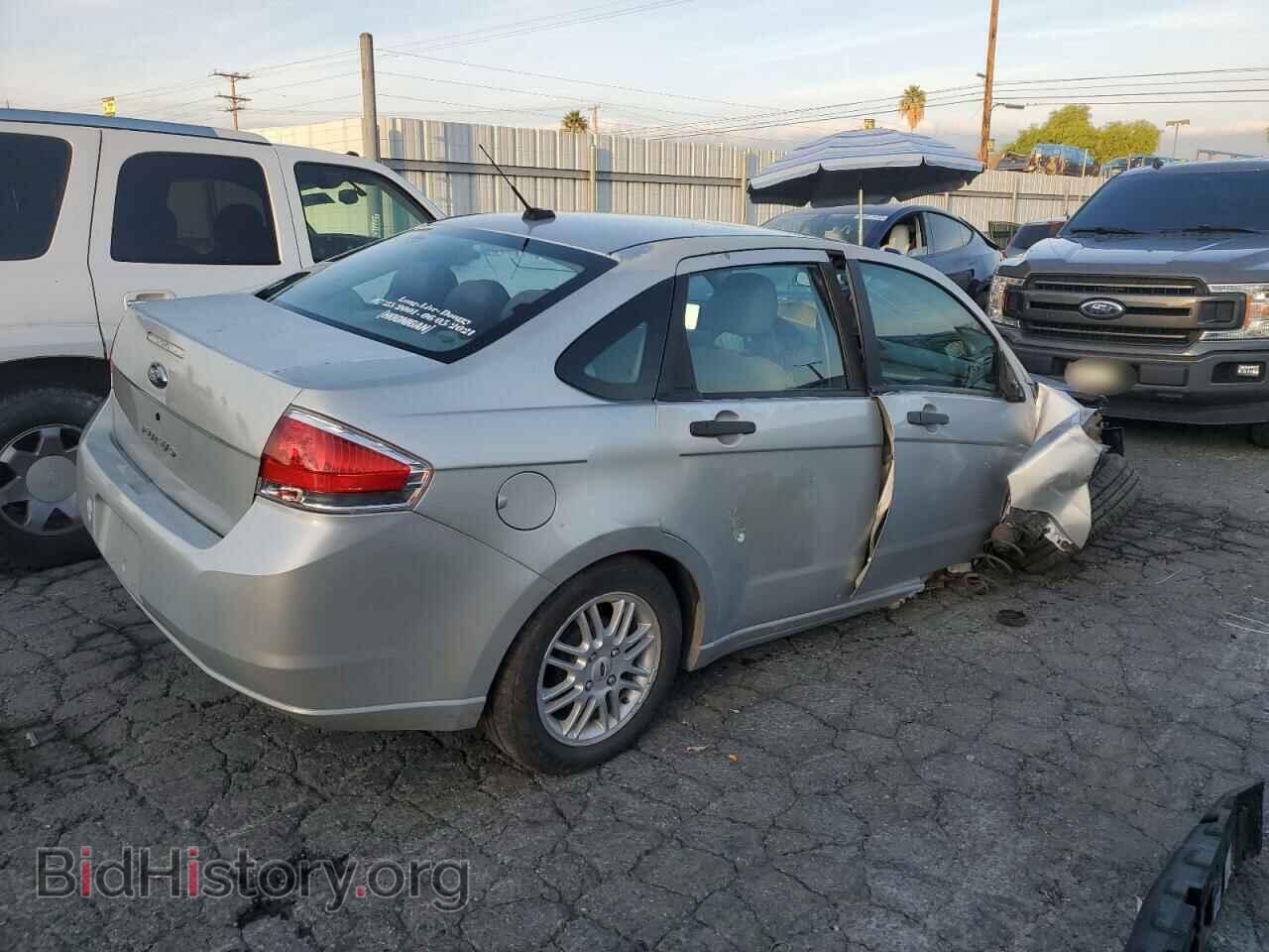 2009 FORD FOCUS - VIN: 1FAHP35N49W153596 - Фото 3