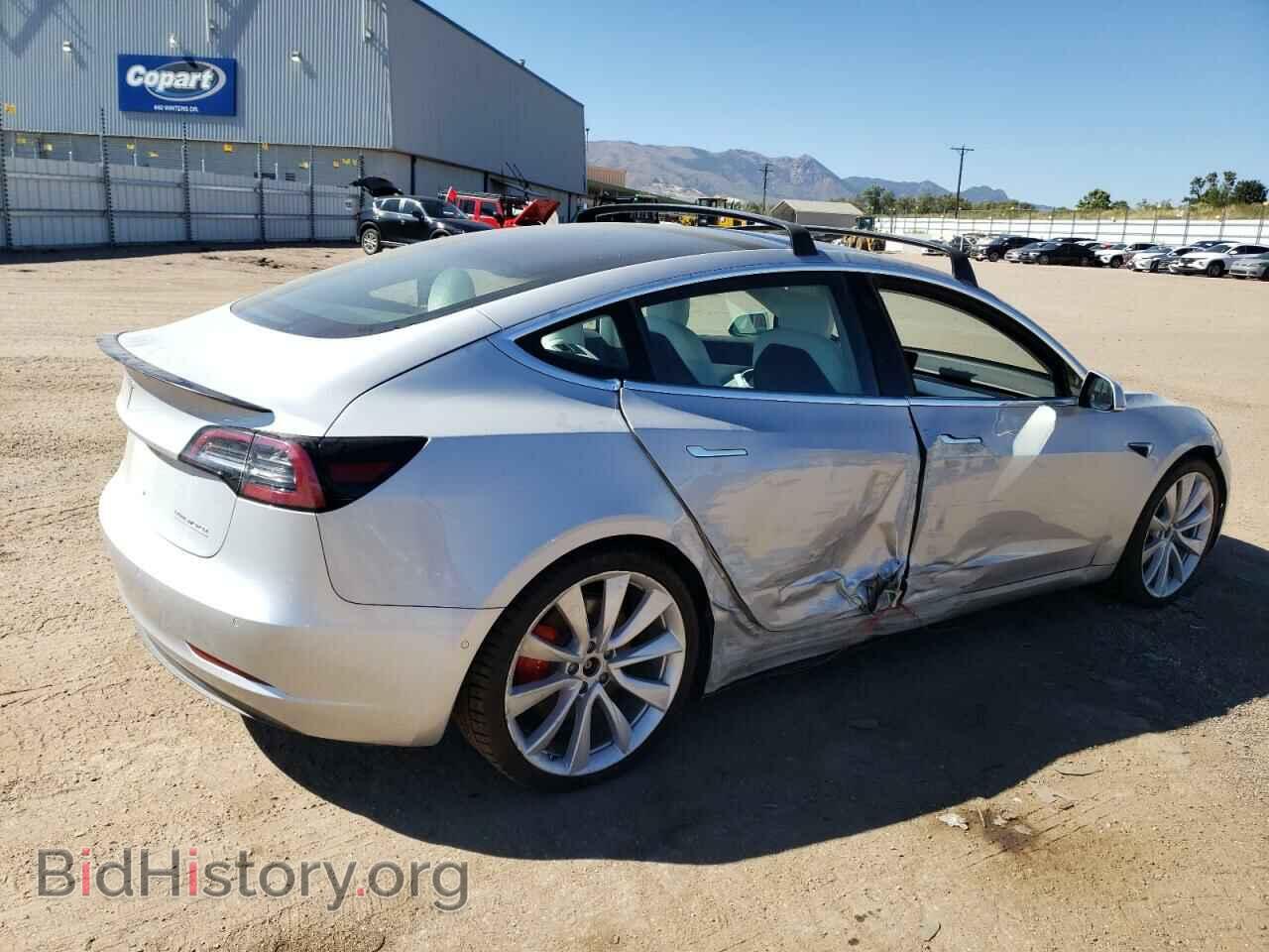 2018 TESLA MODEL 3 - VIN: 5YJ3E1EBXJF074334 - Фото 3