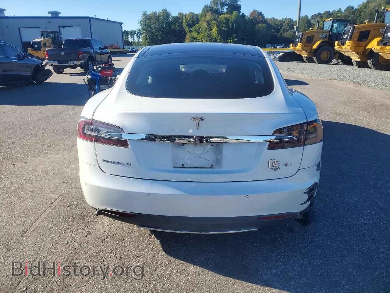 2014 TESLA MODEL S - VIN: 5YJSA1H10EFP65551 - Фото 6