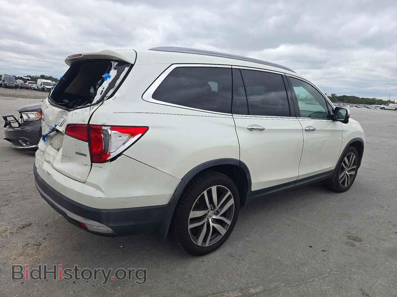 2017 HONDA PILOT - VIN: 5FNYF5H94HB000615 - Фото 3