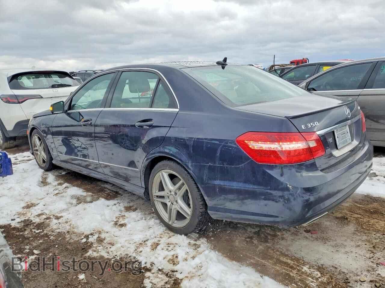 2011 MERCEDES-BENZ E-CLASS - VIN: WDDHF8HB8BA390404 - Фото 2