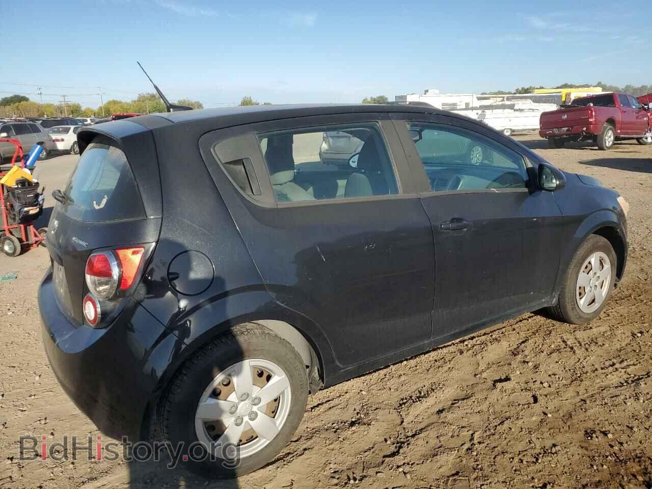 2014 CHEVROLET SONIC - VIN: 1G1JB6SH2E4233357 - Фото 3