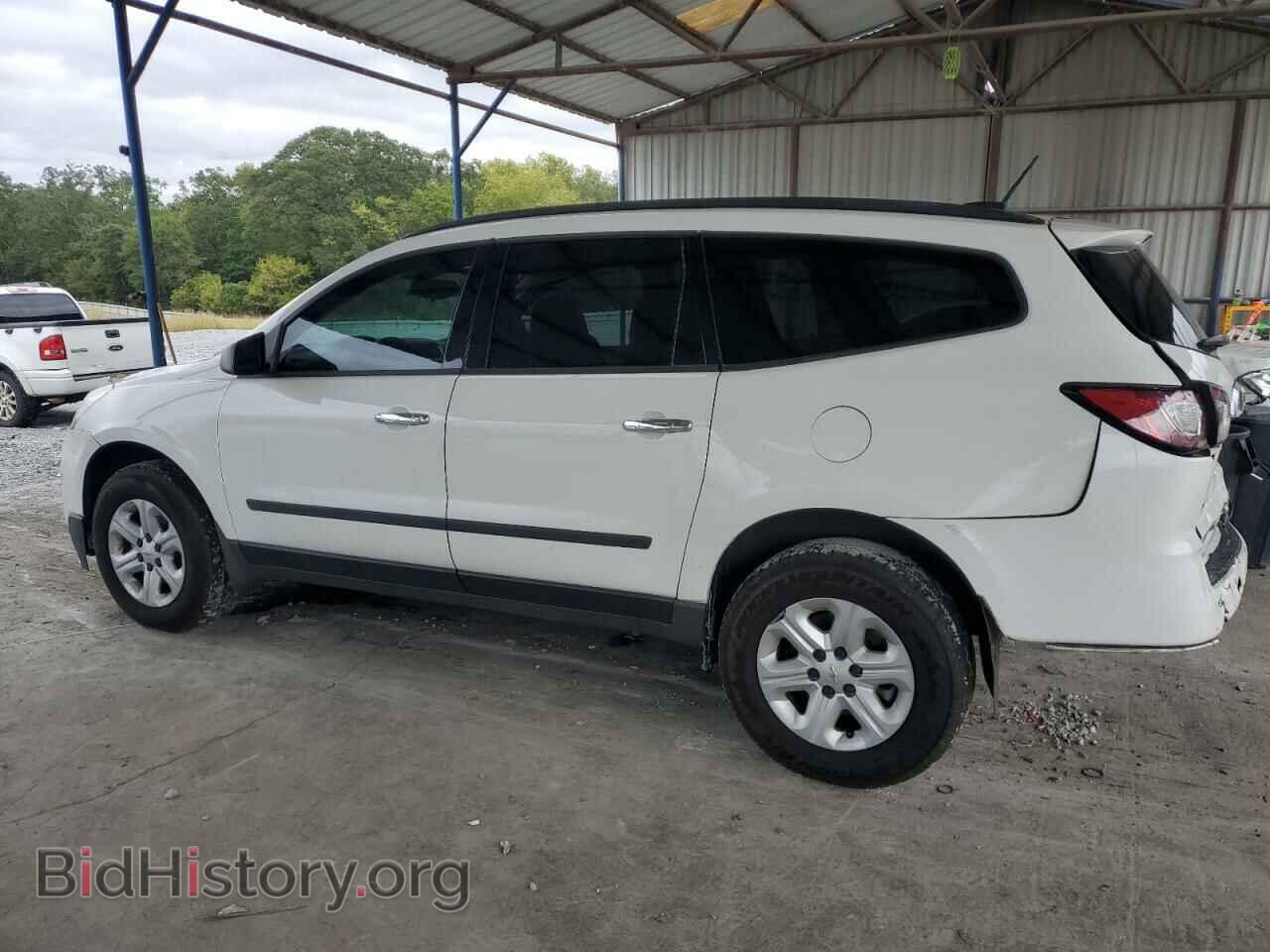 2017 CHEVROLET TRAVERSE - VIN: 1GNKRFKD4HJ286210 - Фото 2