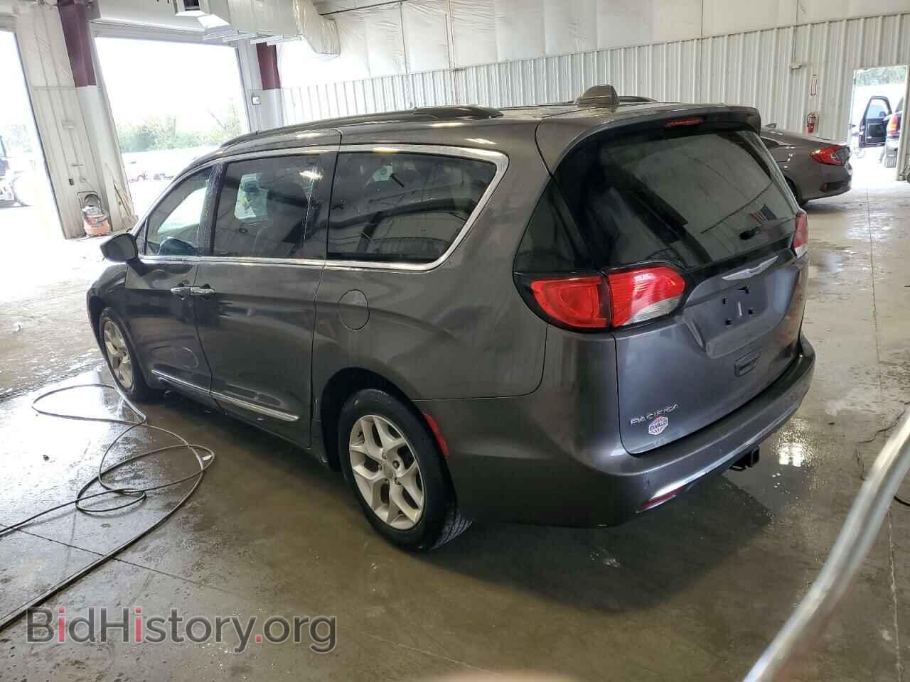 2017 CHRYSLER PACIFICA - VIN: 2C4RC1BGXHR553187 - Фото 2