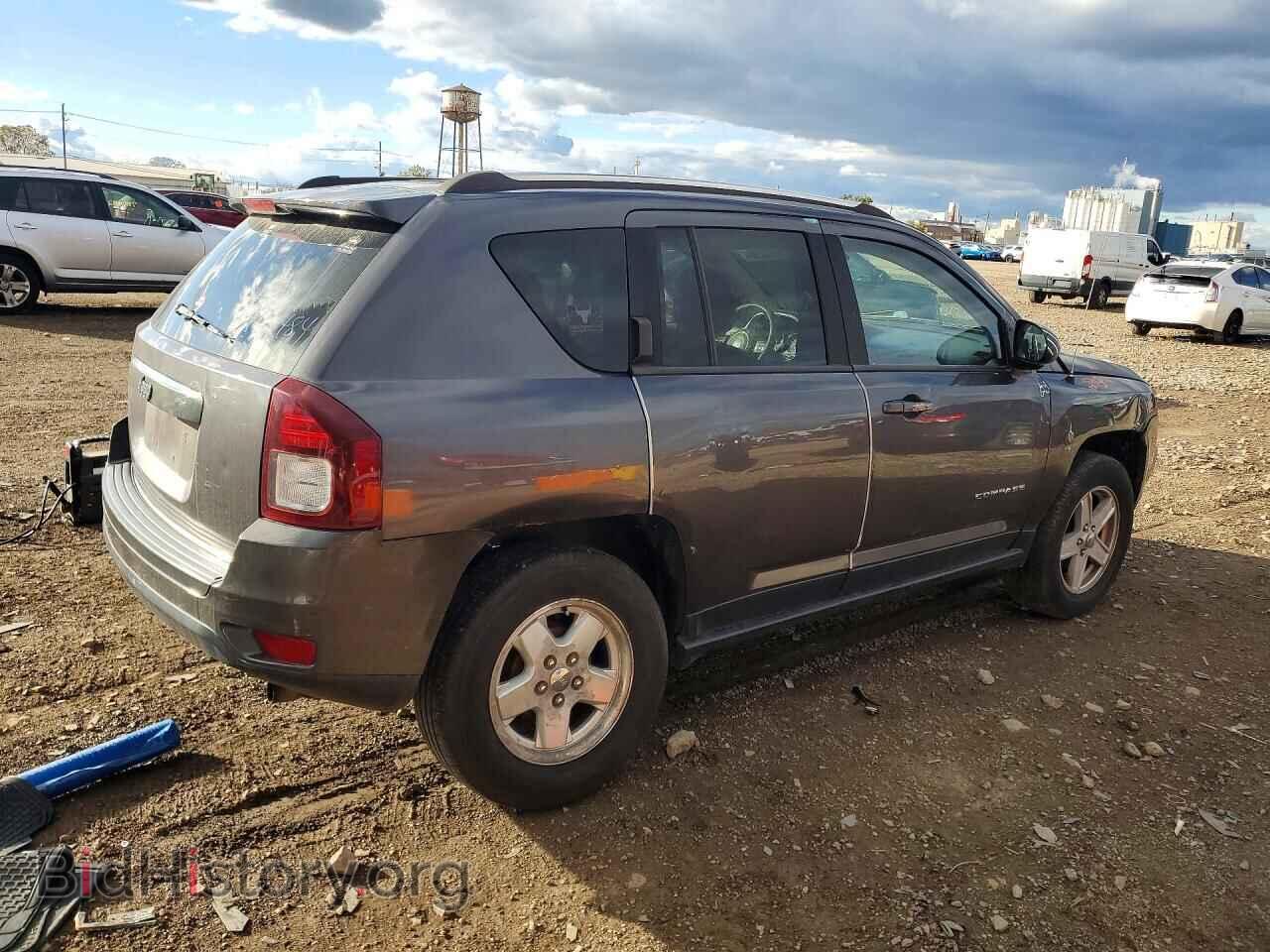 2014 JEEP COMPASS - VIN: 1C4NJCBBXED888405 - Photo 3
