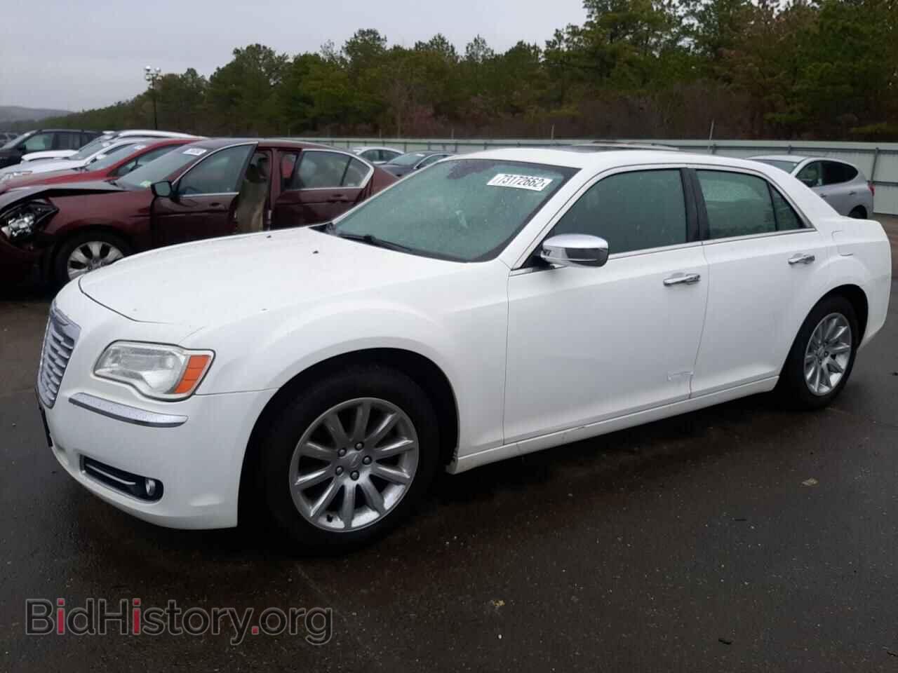Photo 2C3CA6CT9BH592746 - CHRYSLER 300 2011