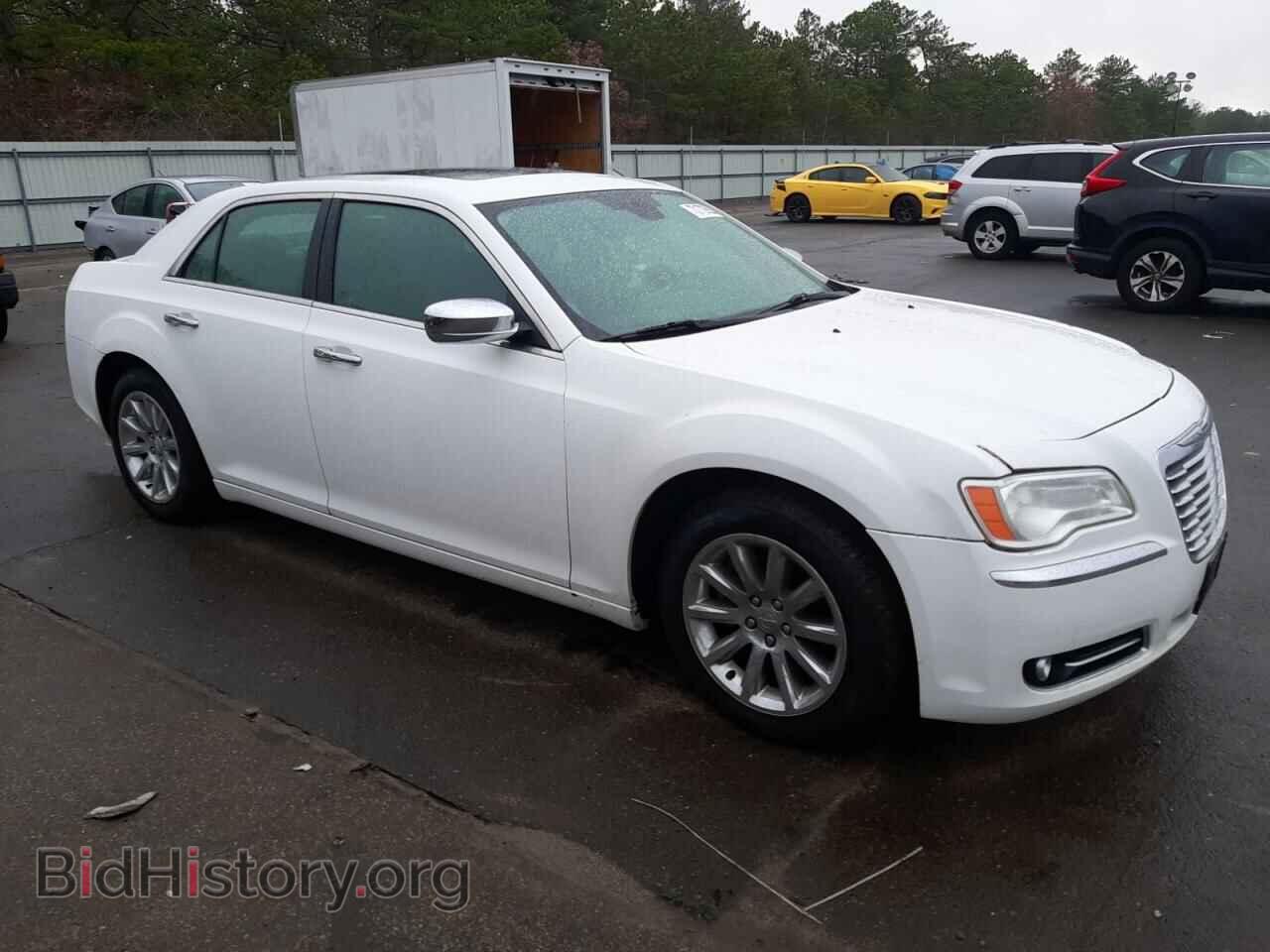 2011 CHRYSLER 300 - VIN: 2C3CA6CT9BH592746 - Фото 4