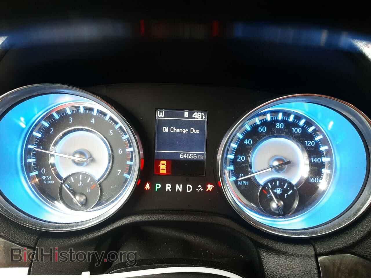 2011 CHRYSLER 300 - VIN: 2C3CA6CT9BH592746 - Фото 9