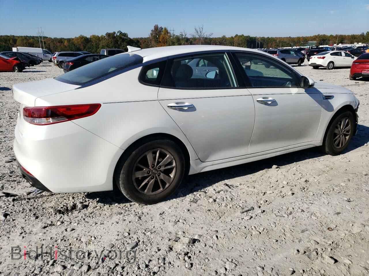 2017 KIA OPTIMA - VIN: 5XXGT4L3XHG175563 - Фото 3