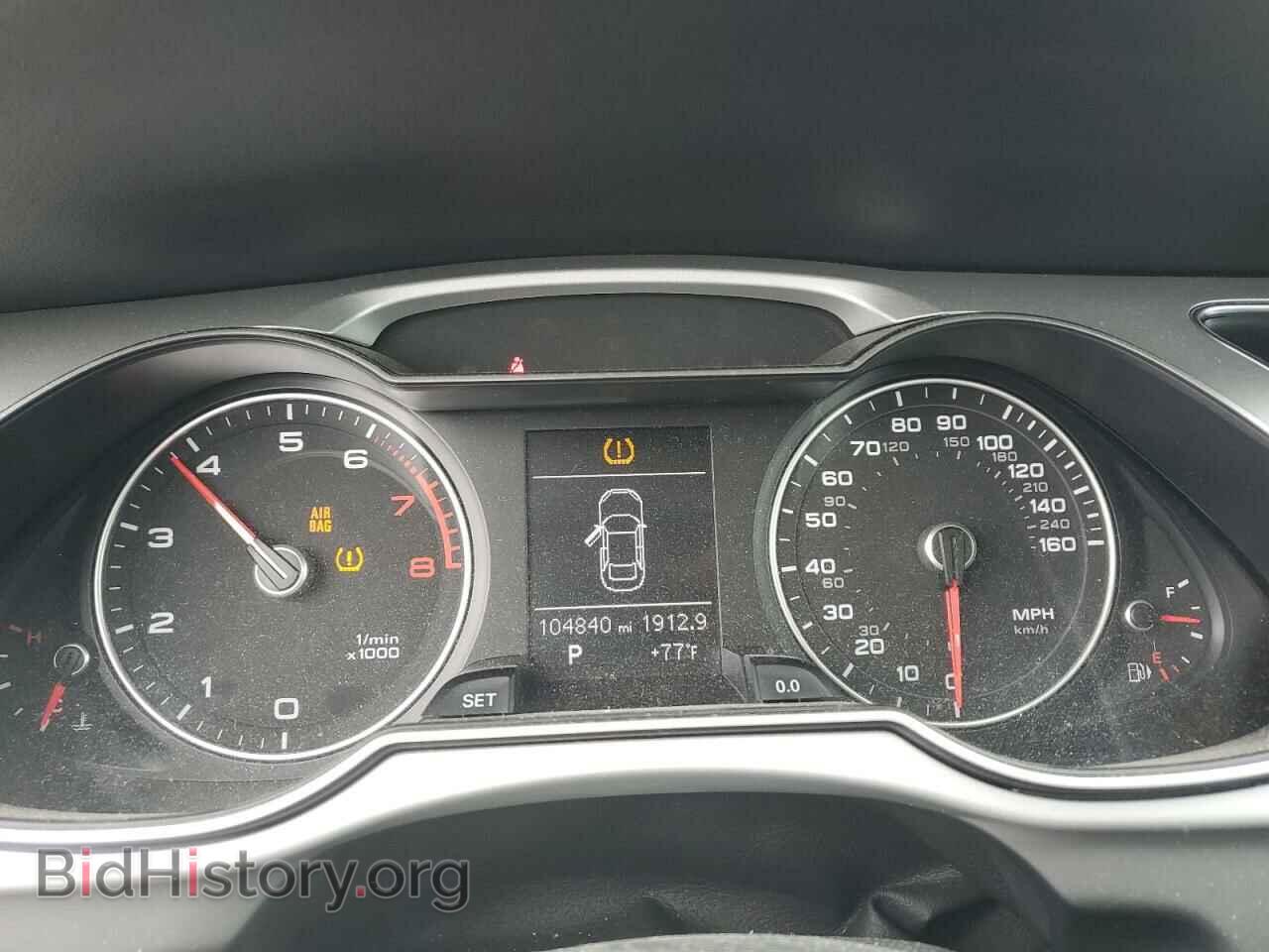 2016 AUDI A4 - VIN: WAUBFAFL2GN011462 - Фото 9