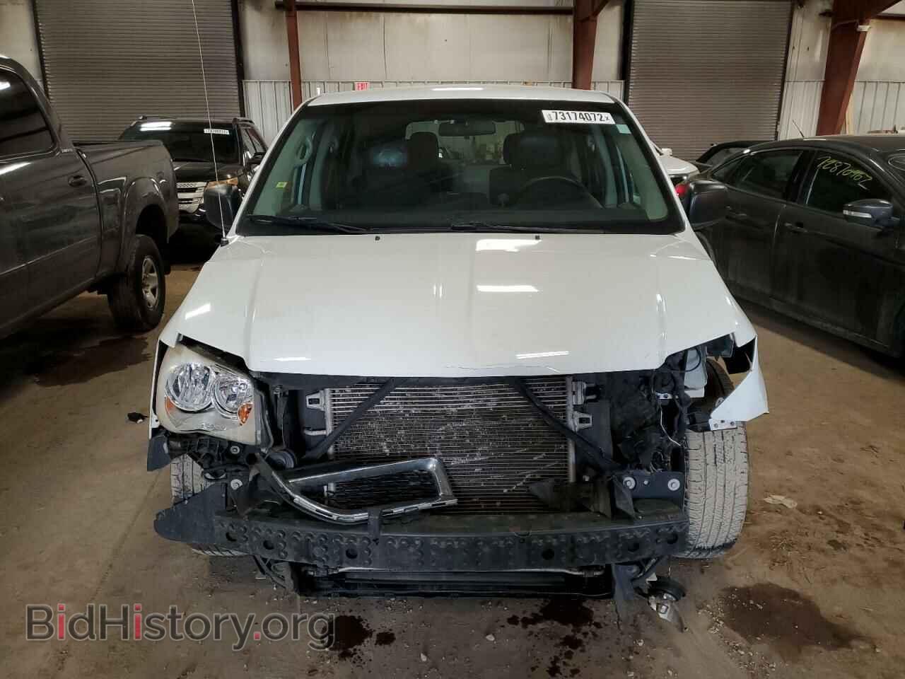 2014 DODGE CARAVAN - VIN: 2C4RDGBG7ER379865 - Фото 5