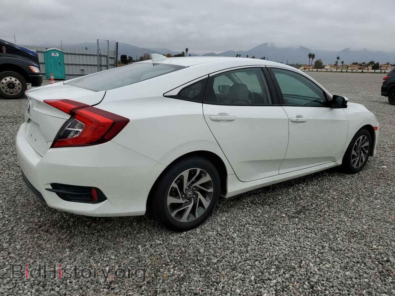 2017 HONDA CIVIC - VIN: 2HGFC2F73HH551565 - Photo 3