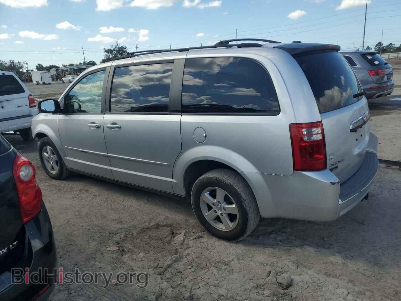 2009 DODGE CARAVAN - VIN: 1D8HN44E69B520076 - Фото 2