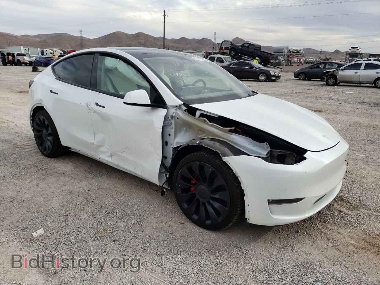 2022 TESLA MODEL Y - VIN: 7SAYGDEF6NF319871 - Фото 4