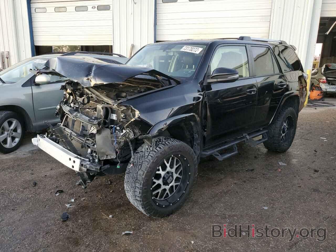 Фотография JTEBU5JR2K5626092 - TOYOTA 4RUNNER 2019