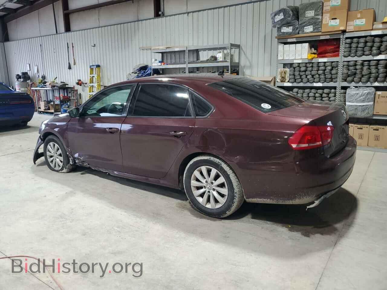 2012 VOLKSWAGEN PASSAT - VIN: 1VWAP7A32CC079060 - Фото 2