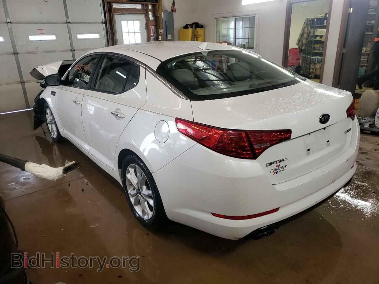 2011 KIA OPTIMA - VIN: KNAGN4A72B5079497 - Photo 2