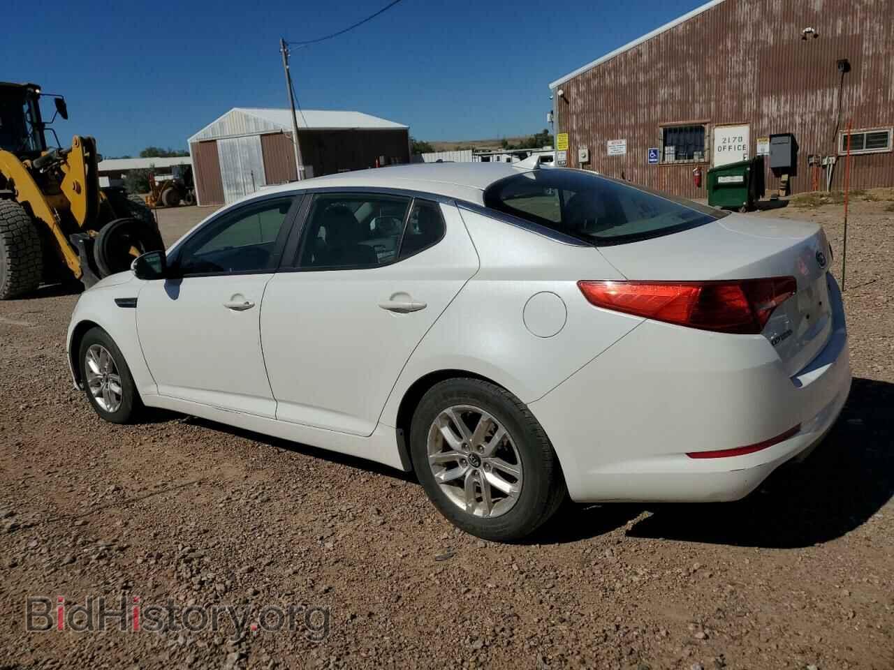 2011 KIA OPTIMA - VIN: KNAGM4A76B5165642 - Photo 2
