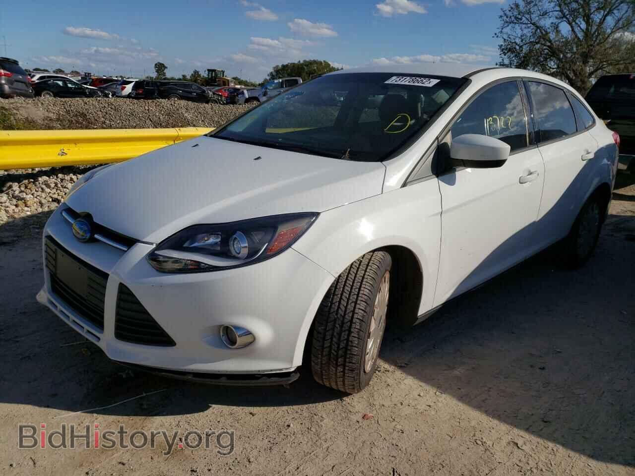Фотография 1FAHP3F24CL420488 - FORD FOCUS 2012