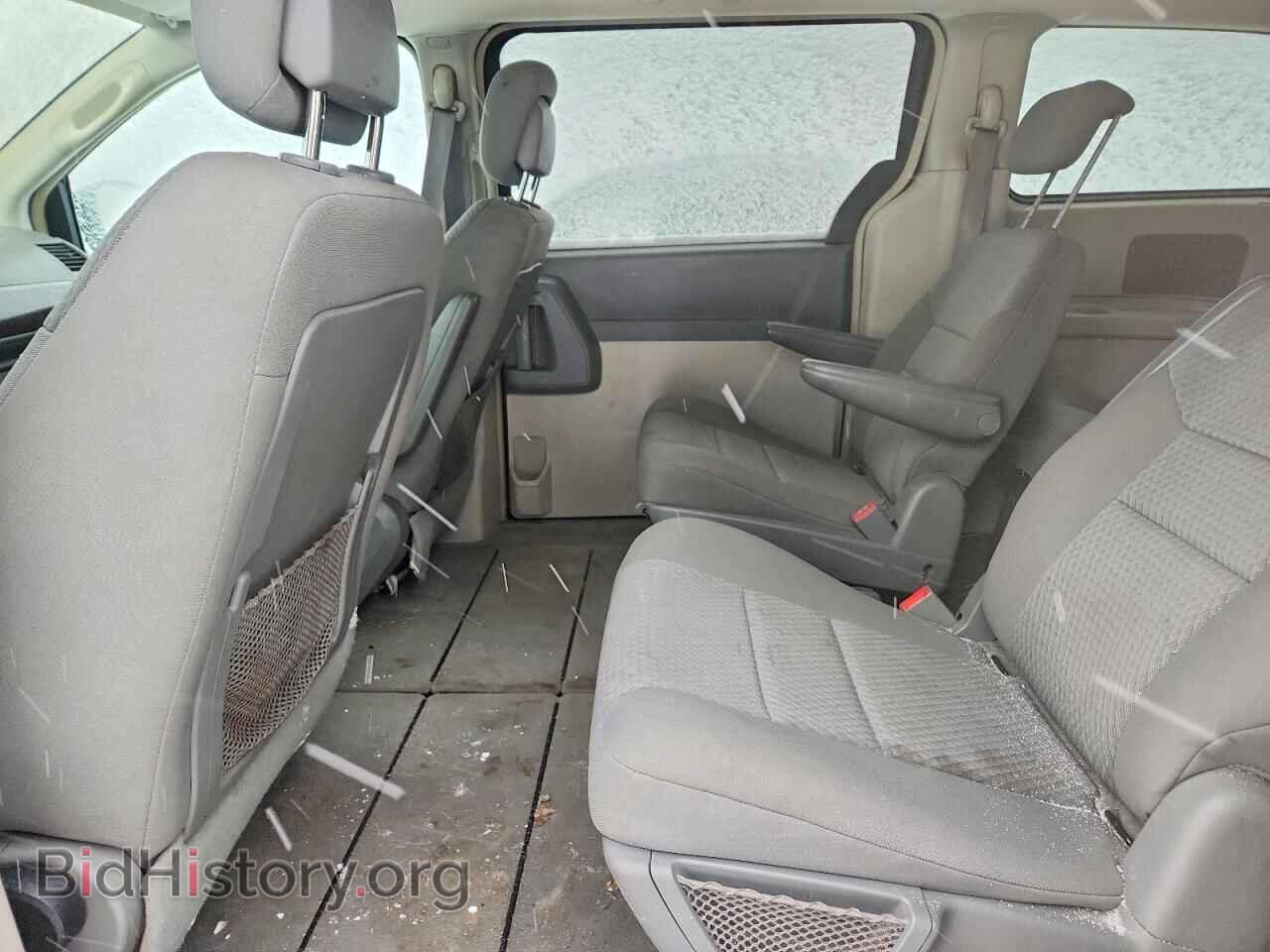2010 CHRYSLER MINIVAN - VIN: 2A4RR2D10AR330170 - Фото 11