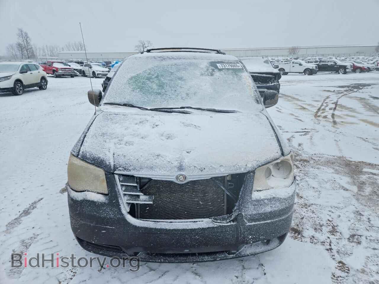 2010 CHRYSLER MINIVAN - VIN: 2A4RR2D10AR330170 - Фото 5