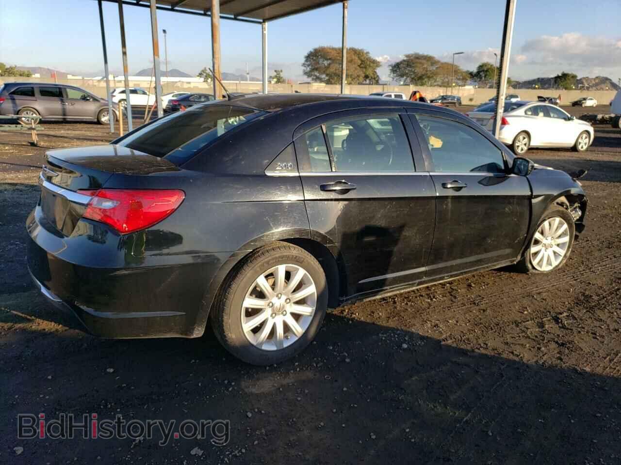 2013 CHRYSLER 200 - VIN: 1C3CCBBG4DN573393 - Фото 3