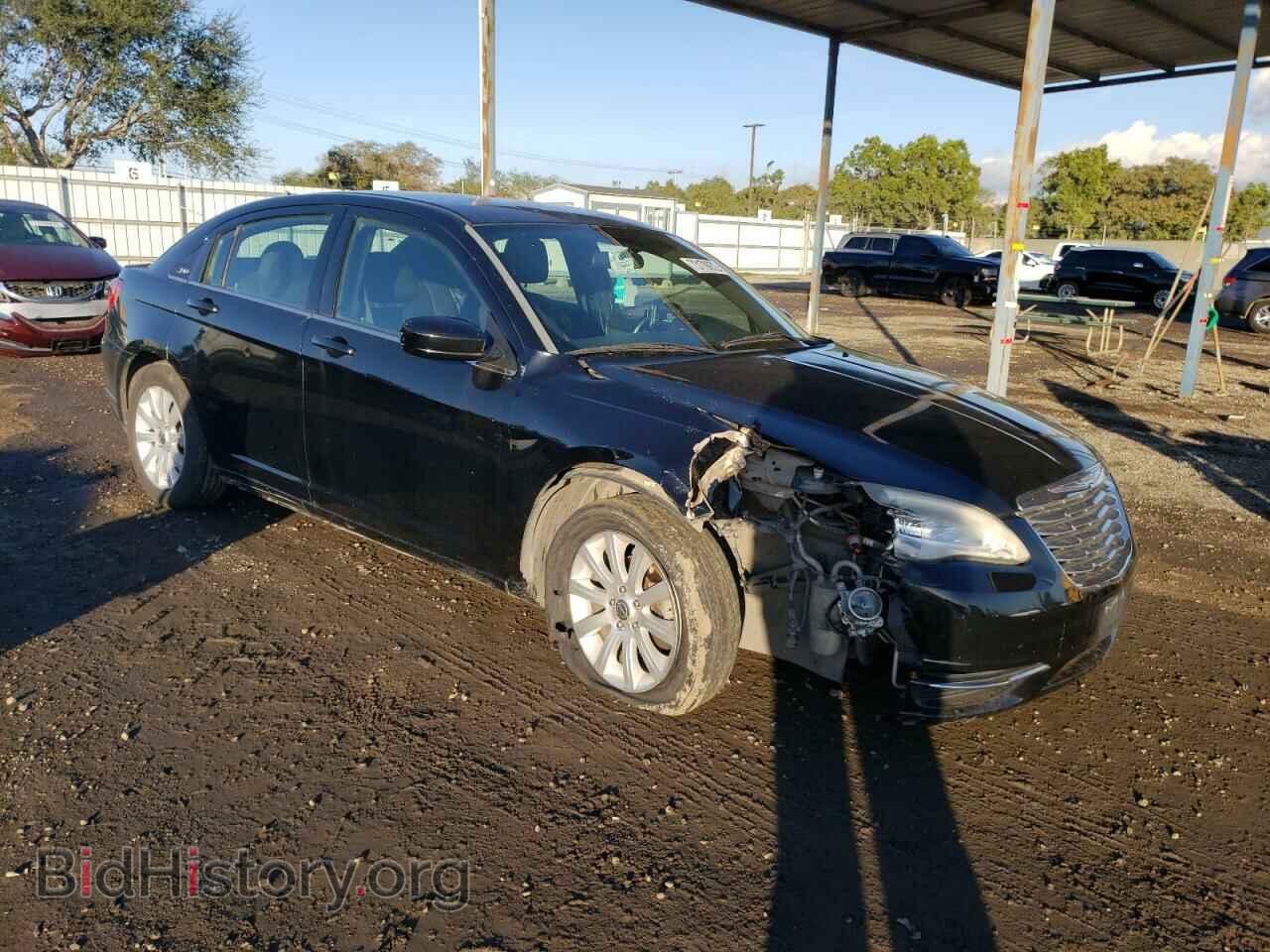 2013 CHRYSLER 200 - VIN: 1C3CCBBG4DN573393 - Фото 4