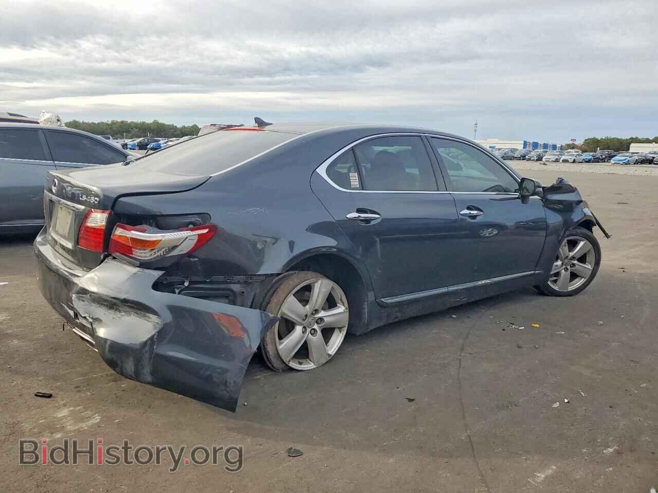 2011 LEXUS LS460 - VIN: JTHBL5EF9B5107935 - Photo 3