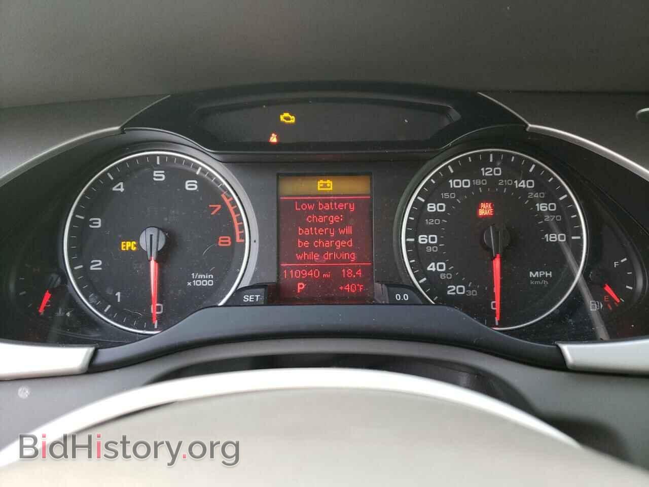 2011 AUDI A4 - VIN: WAUFFAFL6BN019445 - Фото 9