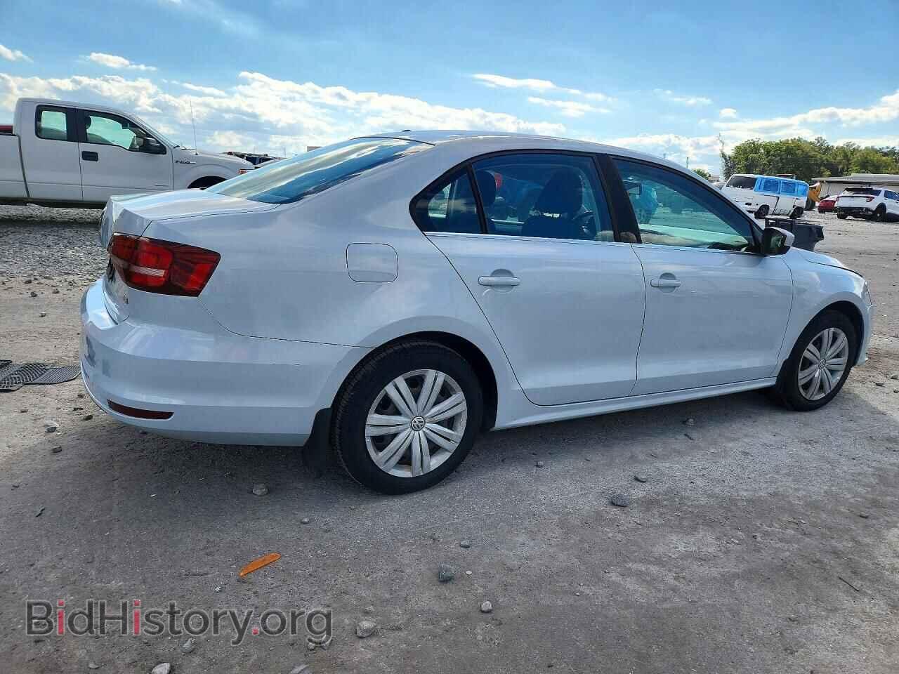 2017 VOLKSWAGEN JETTA - VIN: 3VW2B7AJ7HM371469 - Фото 3