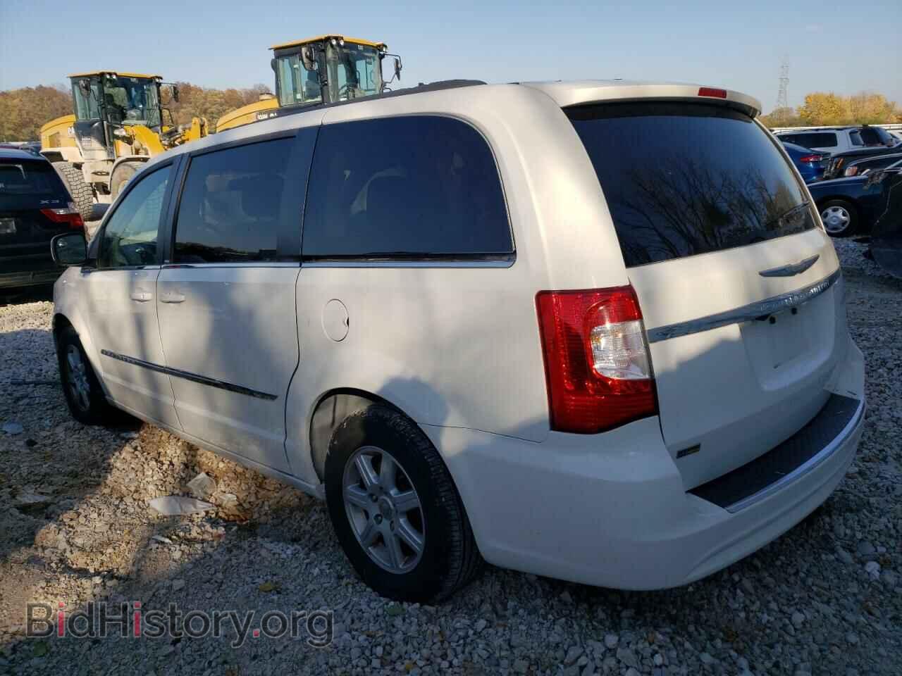 2013 CHRYSLER MINIVAN - VIN: 2C4RC1BG0DR657150 - Photo 2