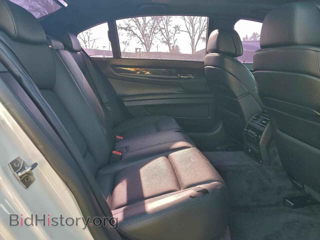 2011 BMW 7 SERIES - VIN: WBAKX8C52BC198217 - Фото 10