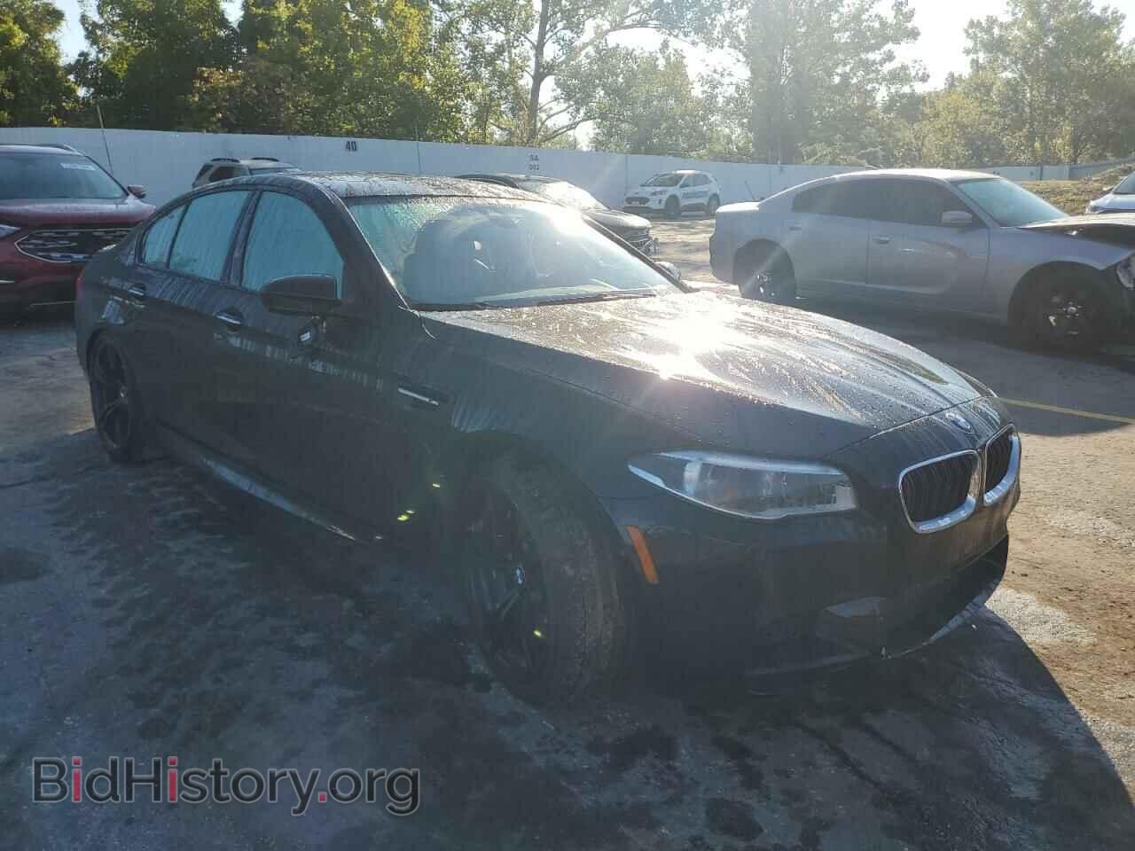 2014 BMW M5 - VIN: WBSFV9C58ED593414 - Фото 4