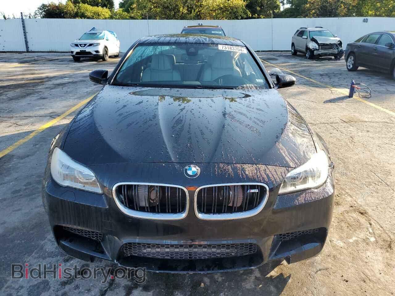 2014 BMW M5 - VIN: WBSFV9C58ED593414 - Фото 5