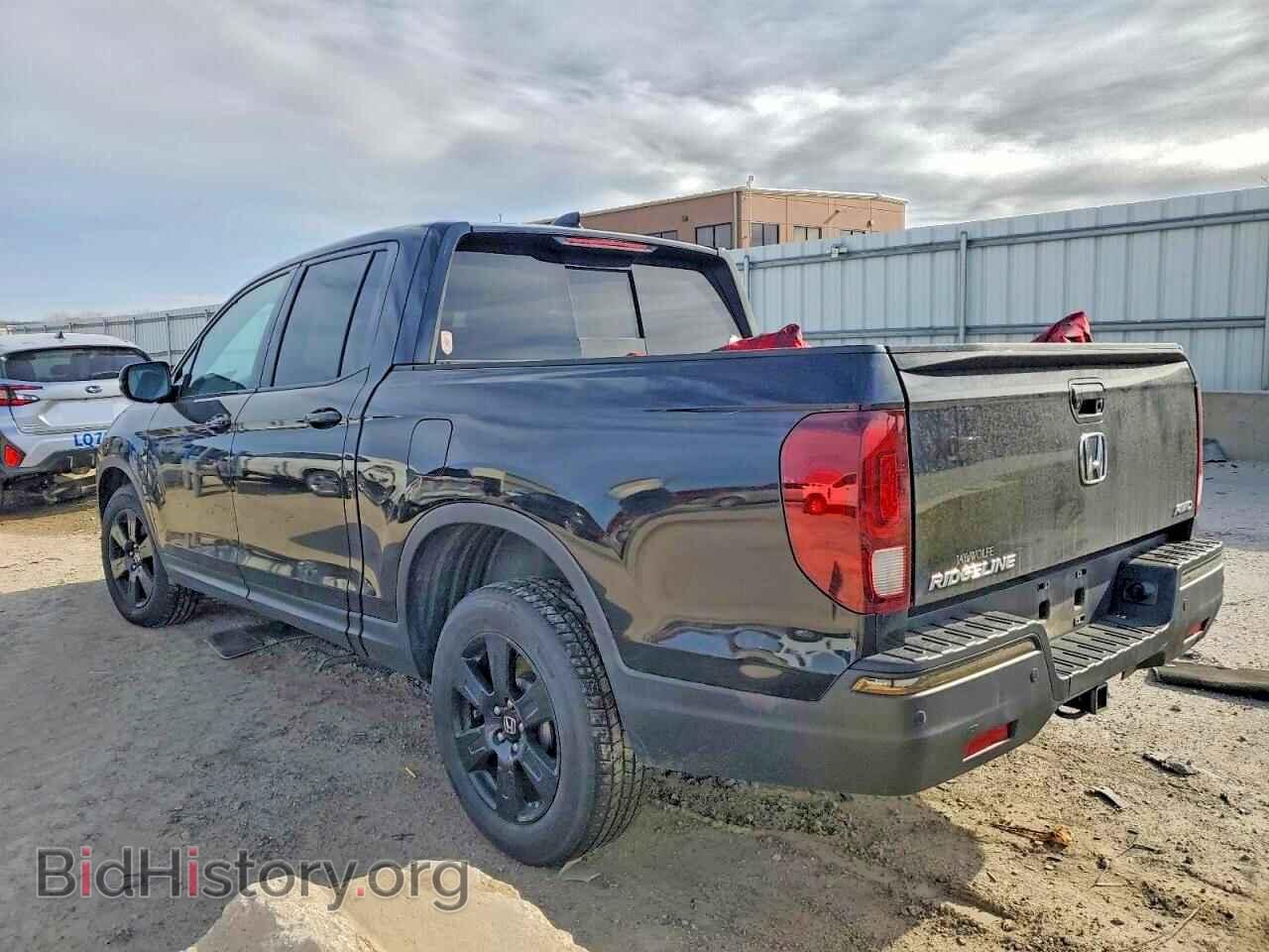 2017 HONDA RIDGELINE - VIN: 5FPYK3F80HB030812 - Фото 2