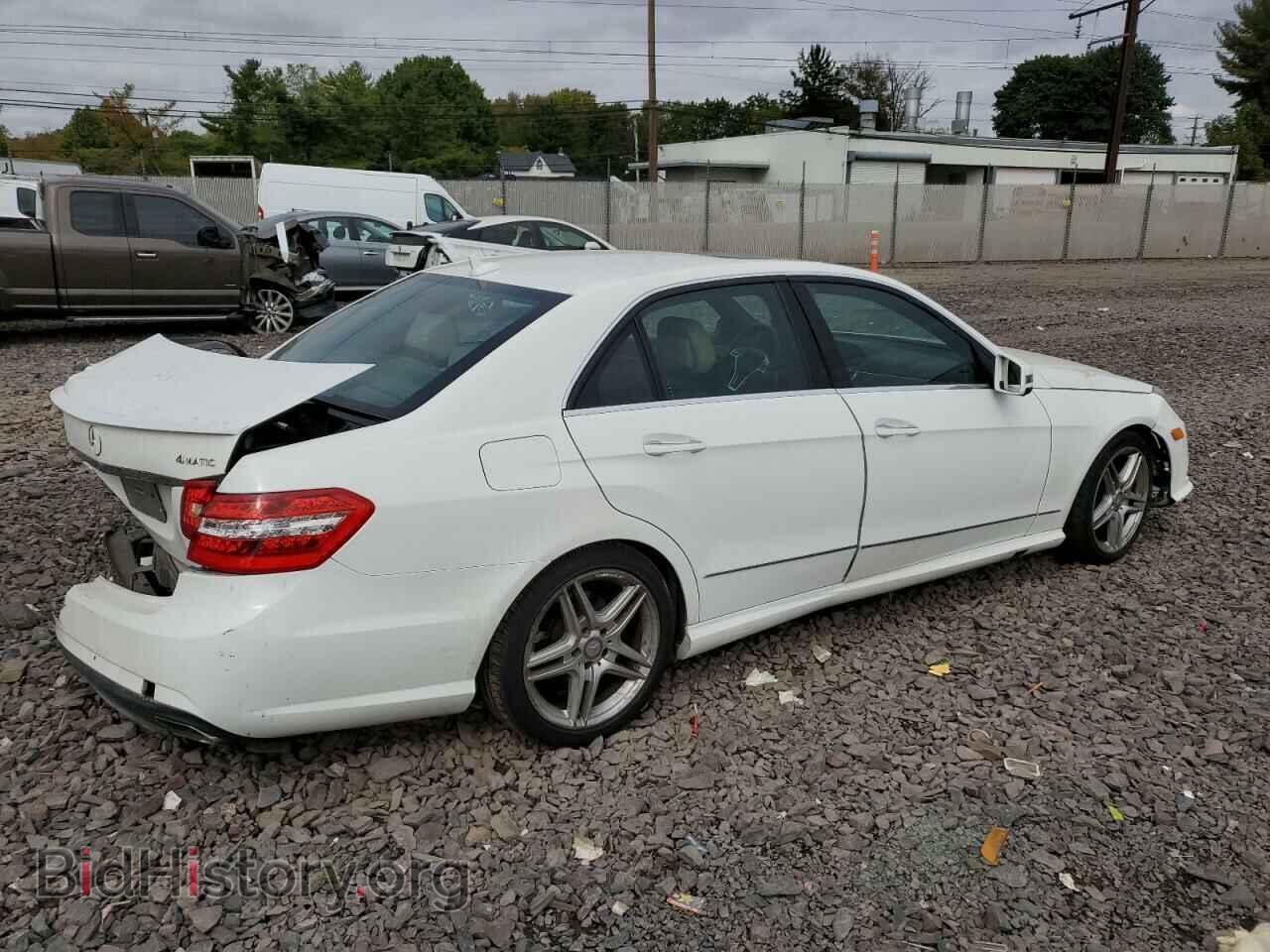 2013 MERCEDES-BENZ E-CLASS - VIN: WDDHF8JB9DA764578 - Фото 3