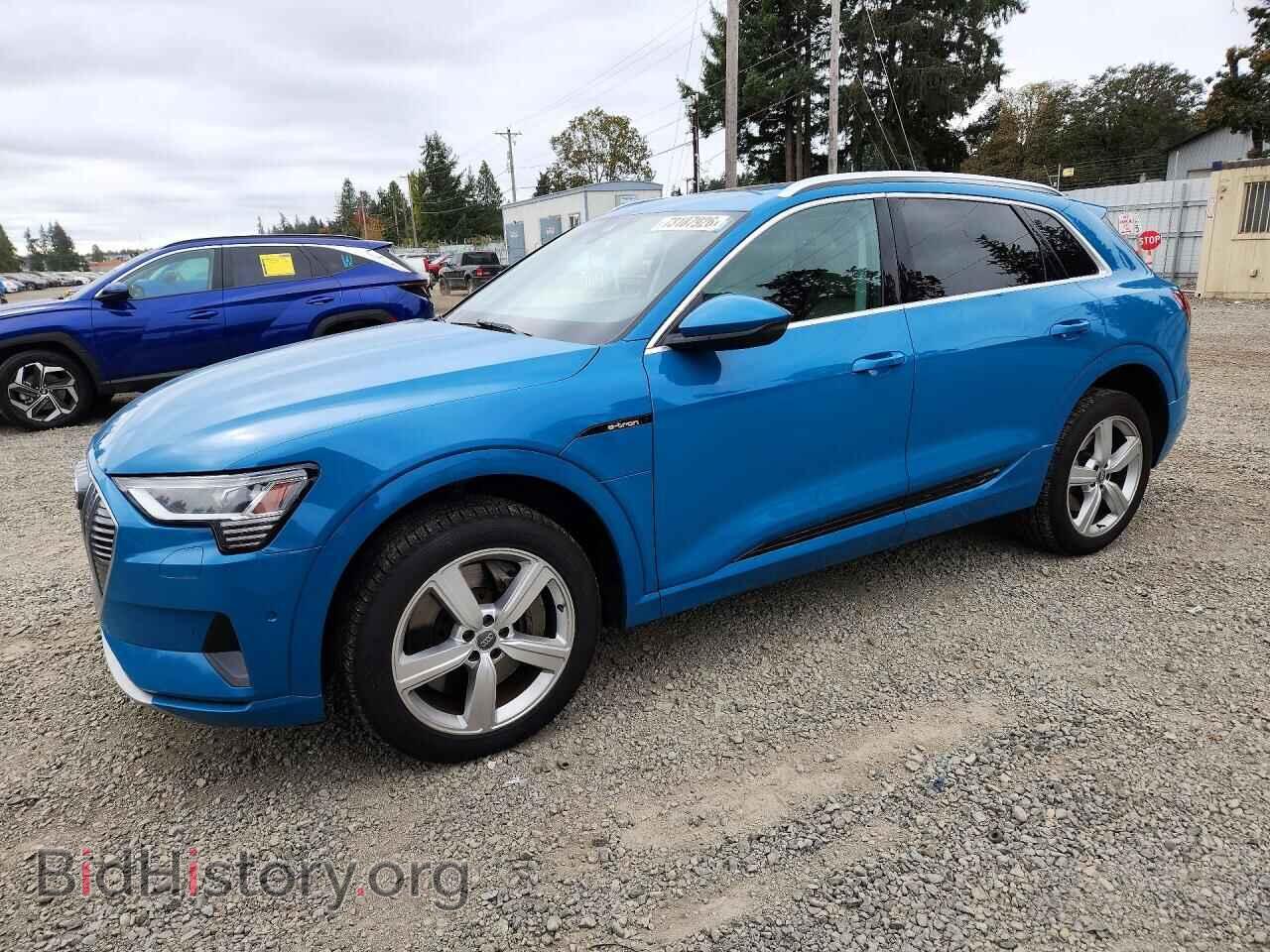 Фотография WA1LAAGE8KB010214 - AUDI E-TRON 2019