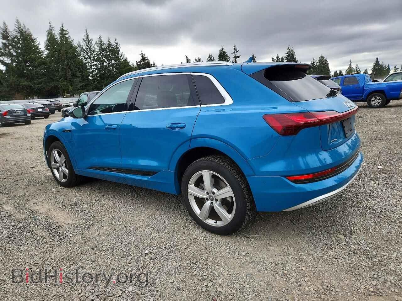 2019 AUDI E-TRON - VIN: WA1LAAGE8KB010214 - Фото 2