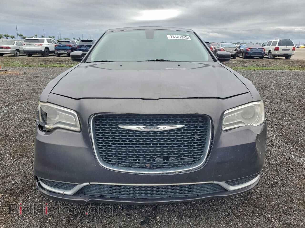 2017 CHRYSLER 300 - VIN: 2C3CCAAG1HH505921 - Фото 5