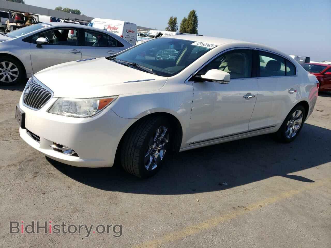 Photo 1G4GC5E30DF263724 - BUICK LACROSSE 2013