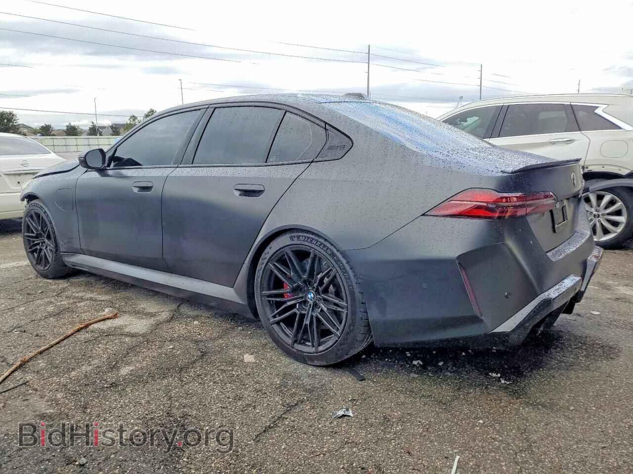 2025 BMW M5 - VIN: WBS83FK03SCU77056 - Фото 2