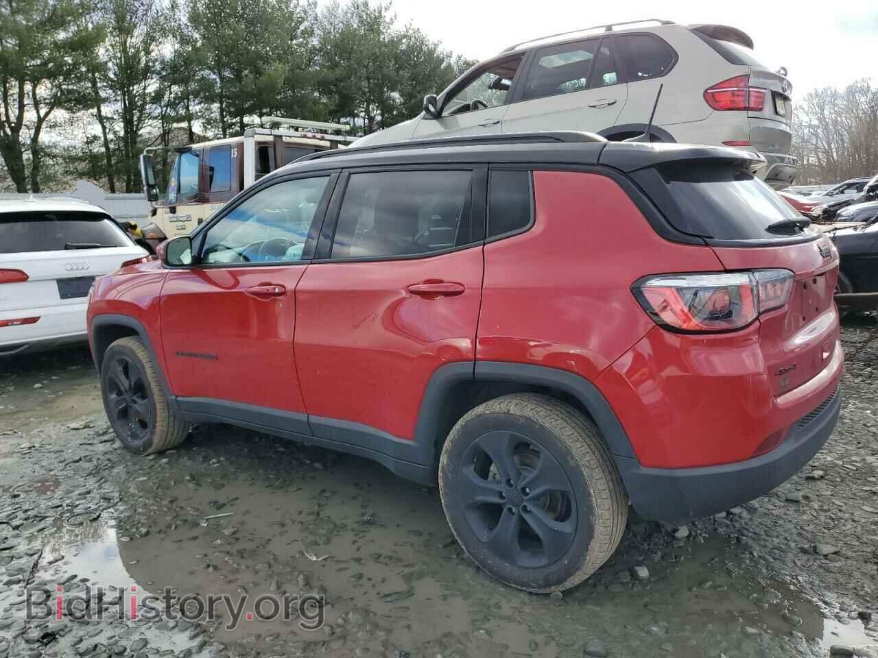 2019 JEEP COMPASS - VIN: 3C4NJDBB8KT598997 - Фото 2