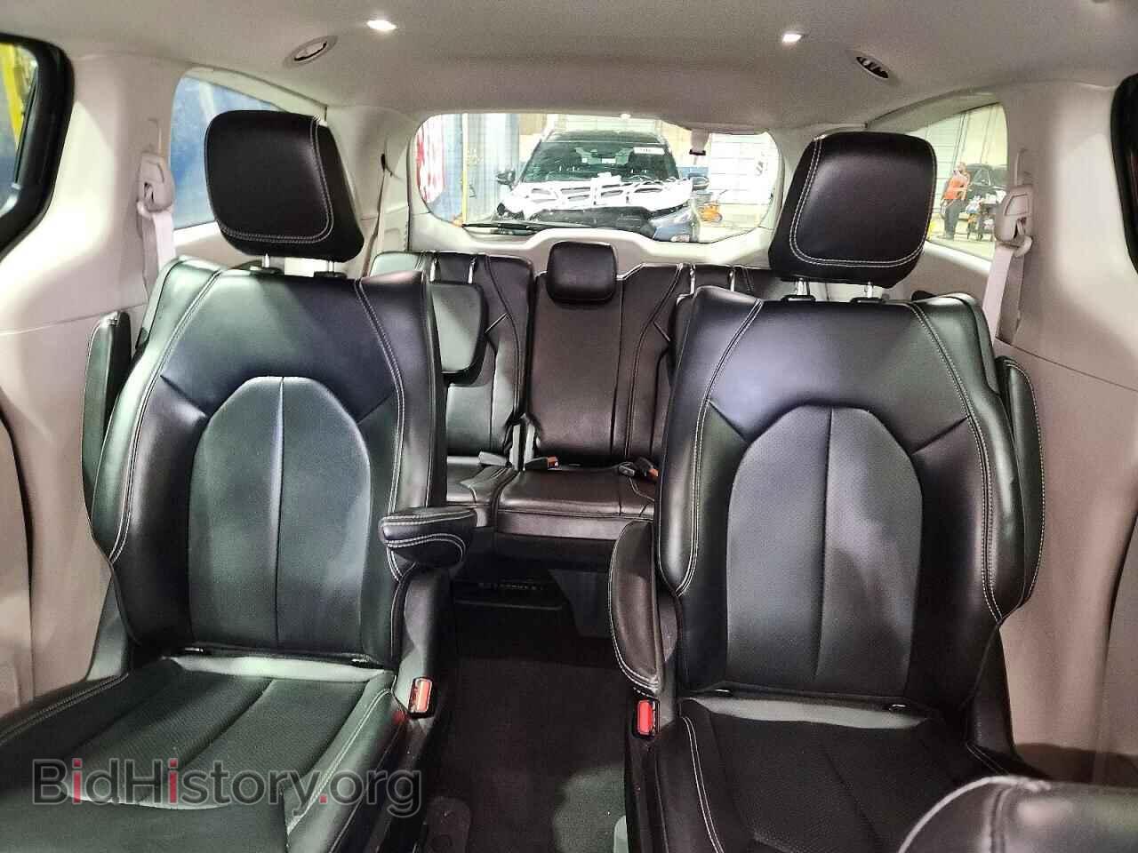 2023 Chrysler PACIFICA (VIN 2C4RC1L78PR632371) — фото 10 из 13