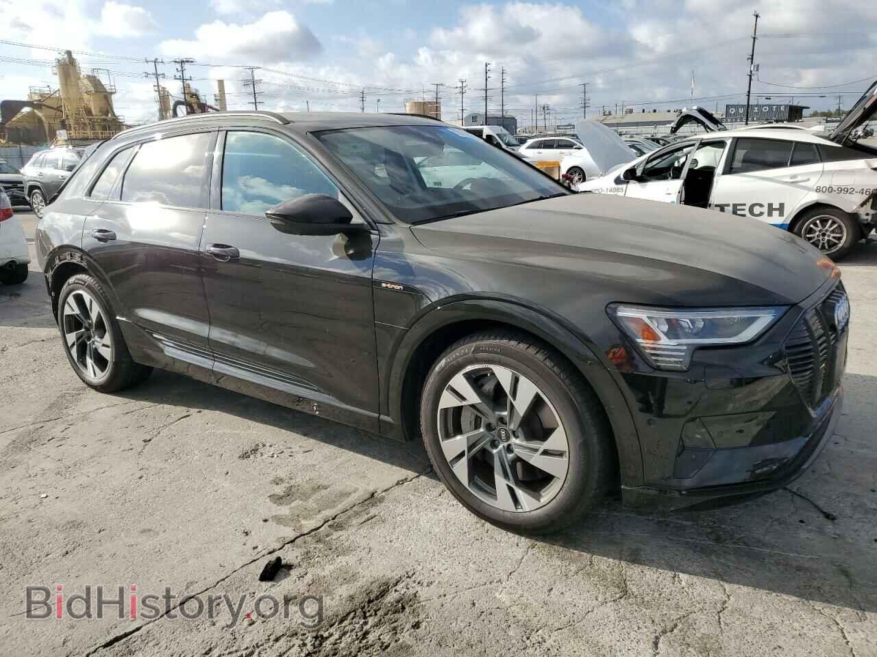 2022 AUDI E-TRON - VIN: WA1AAAGE9NB030919 - Photo 4