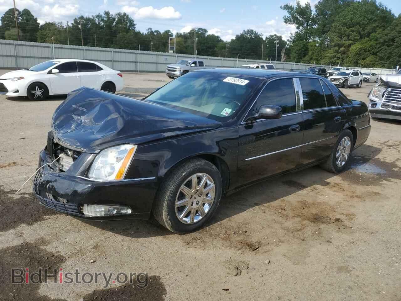Photo 1G6KH5E66BU129029 - CADILLAC DTS 2011
