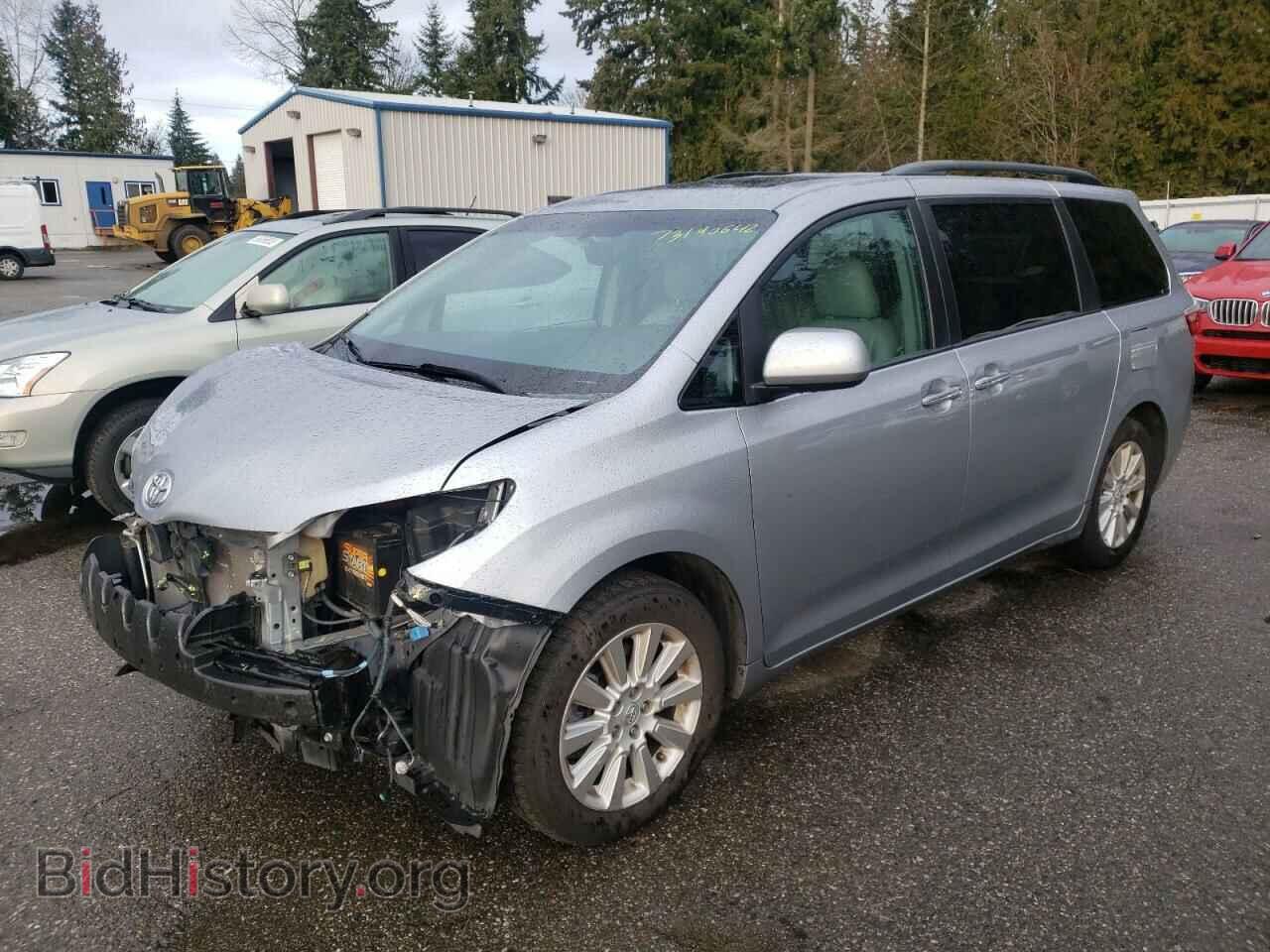 Photo 5TDDK3DC4FS094827 - TOYOTA SIENNA 2015